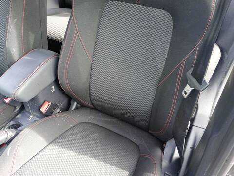 Foto 2ª: Asientos Traseros Ford Puma ST-LINE DESIGN 125CV 92KW [B7JB] (2022)