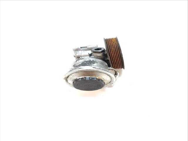 Foto 2ª: Bomba de Direccion Toyota Avensis 2.2 D-4D ADT251_ ADT251R) (2003)