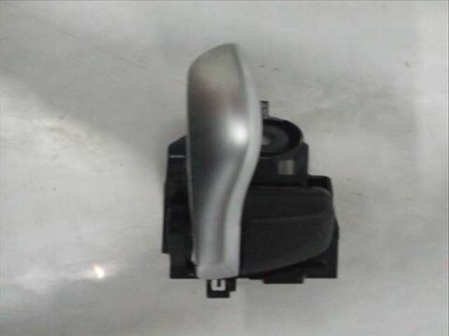 Maneta Interior Delantera Derecha Toyota CHR 1.8 HYBRID ZYX10_ ZYX11_) 122CV 90KW
