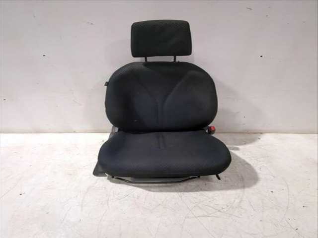 Foto 1ª: Asiento Delantero Derecho Toyota Yaris 1.33 VVT-I NSP90_) 100CV [1NR-FE] (2005)