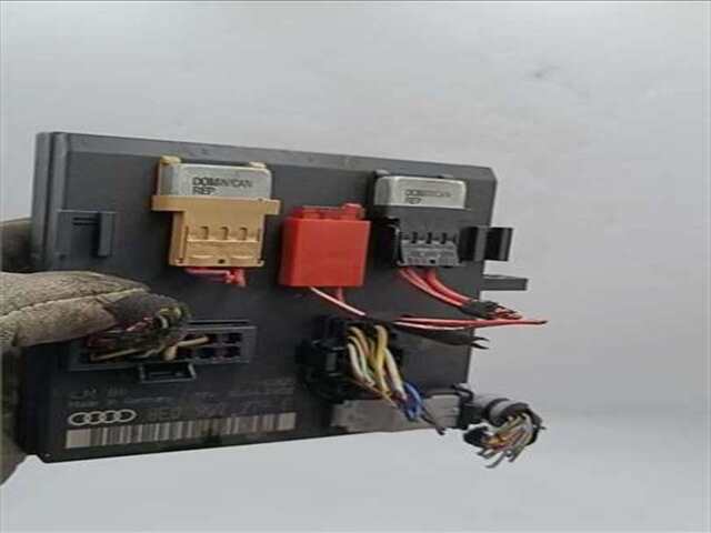 Foto 3ª: Centralita Motor ECU Audi A4 1.9 TDI (96 KW) [1.9 LTR. - 96 KW TDI] [AWX]