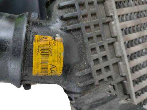 Foto 3ª: Intercooler Chevrolet Cruze 1.7 D HATCHBACK (2010)