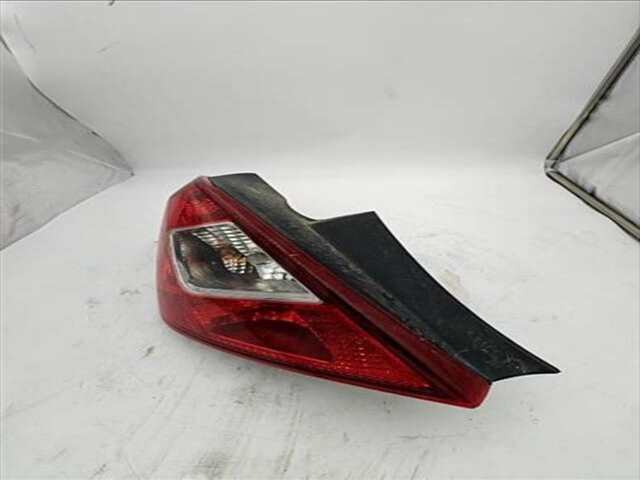 Piloto Trasero Izquierdo Opel Corsa 1.2 111 YEARS [1.2 LTR. - 63 KW CAT (A 12 XER - LDC)]