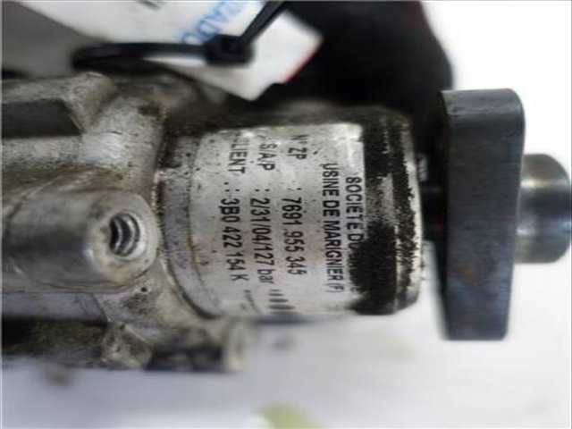 Foto 3ª: Bomba Servodireccion Volkswagen Passat 2.5 V6 TDI HIGHLINE BERLINA 163CV 120KW [BDG] (2004)