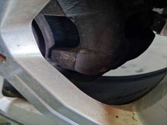Pinza Freno Delantera Derecho Peugeot 308 1.6 16V 150CV 110KW