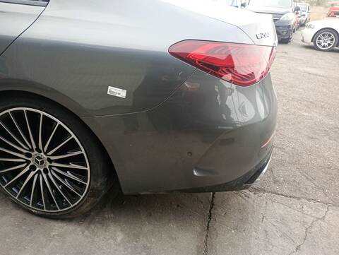 Foto 3ª: Paragolpes Trasero Mercedes Clase C 160 C 200 206.042) BERLINA 224CV 165KW [M 254.915] (2021)