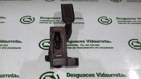 Foto 3ª: Pedal Acelerador Toyota Yaris 1.4 TD CAT 90CV 66KW [1ND] (2009)