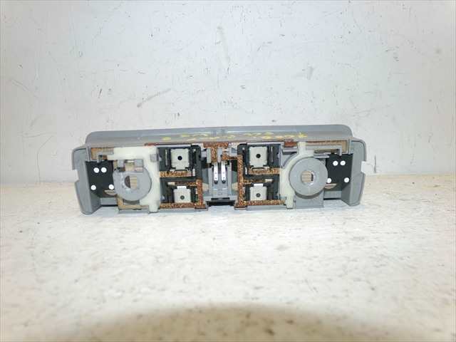Foto 3ª: Luz Interior Honda Jazz 1.4 G 2002-2008 [L13A1] (2006)