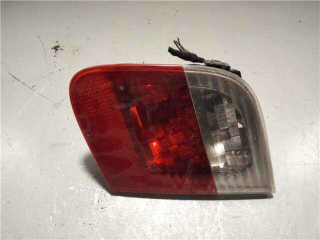 Foto 2ª: Piloto Trasero Derecho Bmw Serie 3 315 2.0 320D [2.0 LTR. - 110 KW 16V DIESEL CAT]