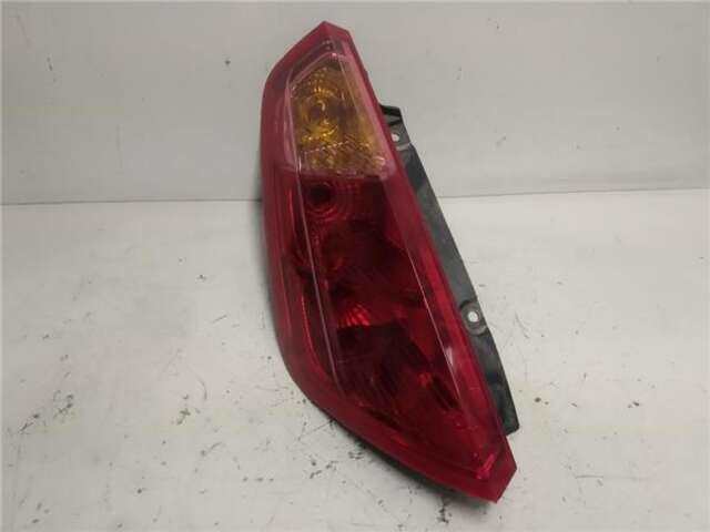 Piloto Trasero Izquierdo Fiat Grande Punto 1.3 16V JTD (90 CV)