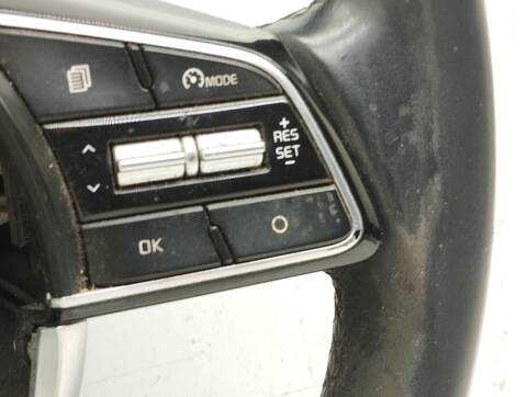 Foto 4ª: Volante Kia Sportage BUSINESS 2WD 116CV 85KW [D4FE] (2018)