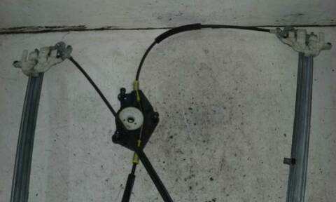 Foto 2ª: Elevalunas Eléctrico Delantero Izquierdo Peugeot 807 SR PACK 107CV 79KW [RHT] (2004)