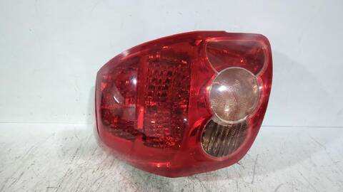 Piloto Trasero Derecho Toyota Auris 1.6 ZRE151_) 124CV