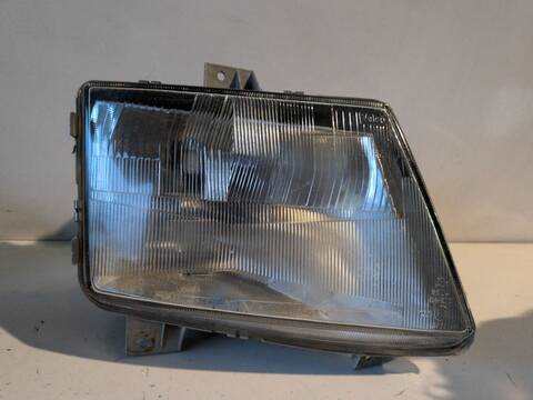 Faro Derecho Mercedes Vito 611980