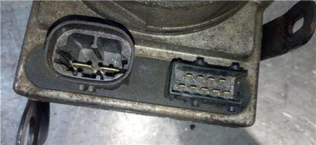 Foto 3ª: Bomba de Direccion Peugeot 307 2.0 HDI 110 [RHS (DW10ATED)]