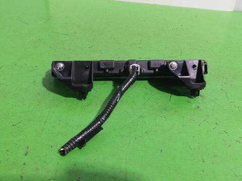 Foto 2ª: Piloto Trasero Central Toyota Auris HYBRID FEEL EDITION 136CV (2013)