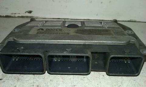 Foto 3ª: Centralita Motor ECU Renault Megane 1.6 CAT BERLINA 113CV 83KW II BERLINA 5P [K4MT7] (2003)