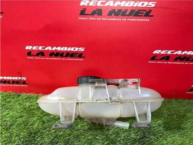 Foto 2ª: Deposito Expansion Renault Trafic M9R Z7 170CV 125KW FURGON (2023)