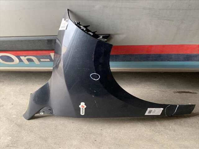 Foto 2ª: Aleta Delantera Derecha Renault Megane 1.5 DCI 105CV 0CV III FASTBACK BZ0_) [K9K 832] (2010)