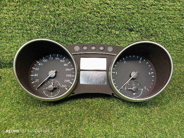 Cuadro de Instrumentos Mercedes Clase ML 320 3.0 CDI 5P