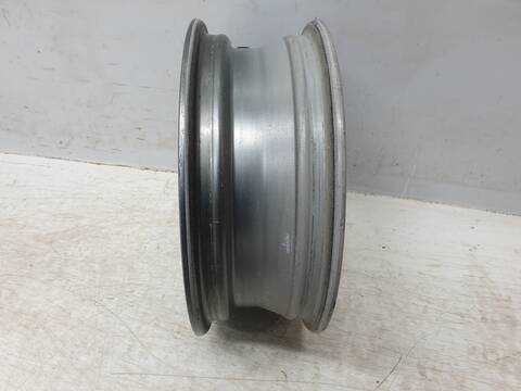 Foto 3ª: LLanta Aleacion Toyota Yaris HYBRID ACTIVE (2017)