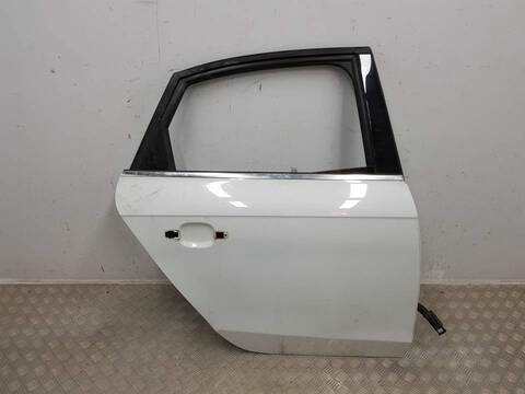 Puerta Trasera Derecha Audi A4 BASICO QUATTRO