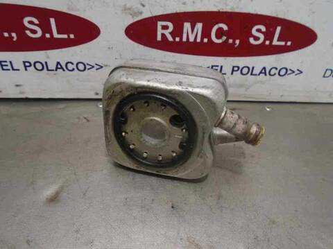 Foto 2ª: Radiador Aceite Volkswagen Passat 1.6 BERLINA 101CV 74KW [AHL] (2000)