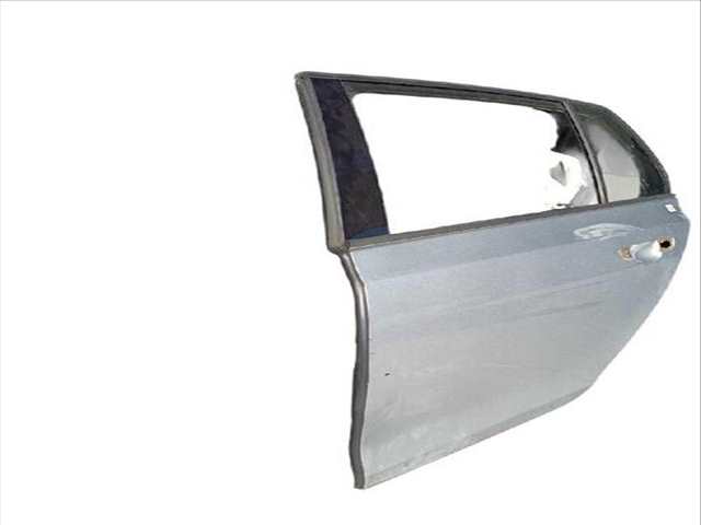 Puerta Trasera Izquierda Volkswagen Golf 1.6 TDI 90CV