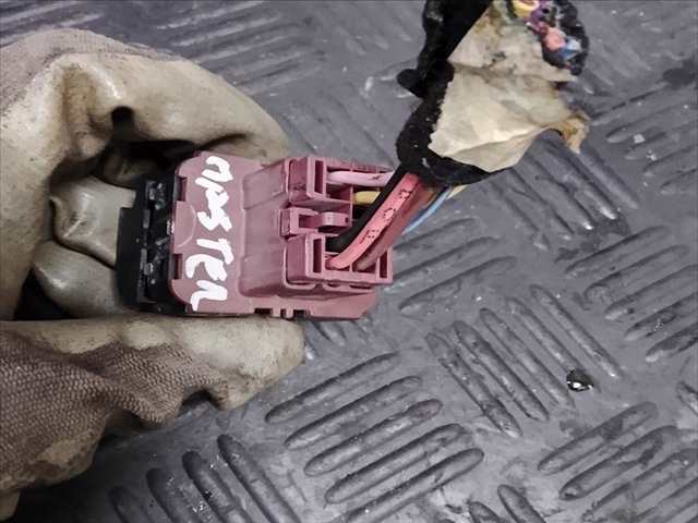 Foto 2ª: Botonera Elevalunas Renault Master 2.3 DCI 150CV (2022)