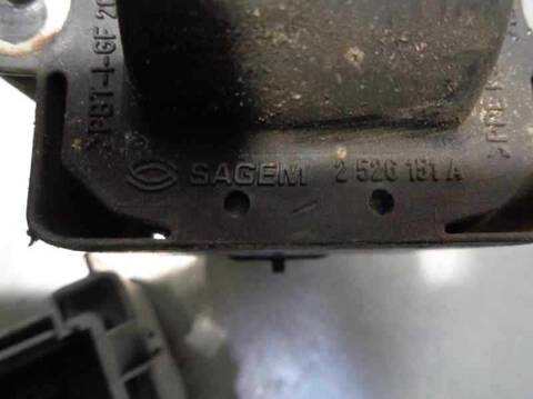 Foto 2ª: Modulo Encendido Renault Clio 1.2 58CV 43KW [D7F] (1999)