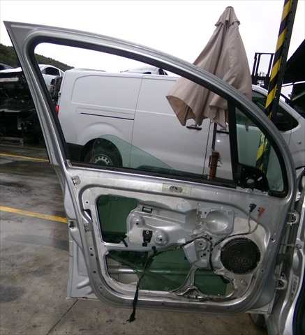 Foto 2ª: Puerta Delantera Izquierda Citroen C3 1.4 HDI 2002-2010 [8HZ] (2007)