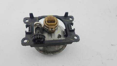 Foto 4ª: Faro Antiniebla Delantero Derecho Peugeot 208 STYLE 99CV 73KW [BH02] (2016)