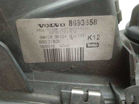 Foto 3ª: Faro Derecho Volvo S80 2.4 DIESEL CAT BERLINA 163CV 120KW (2002)