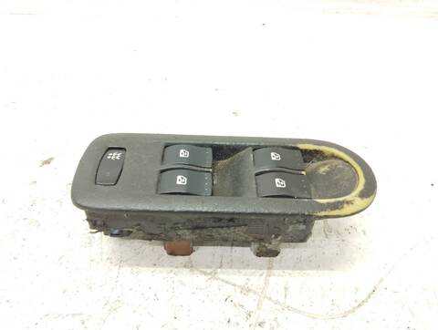 Botonera Elevalunas Renault Megane 1.9 DCI DIESEL BERLINA 120CV 88KW II BERLINA 5P