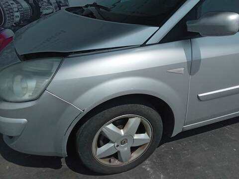 Foto 2ª: Aleta Delantera Izquierda Renault Scenic K9K732 JM) (2007)
