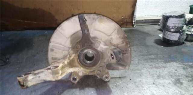 Foto 3ª: Mangueta Delantera Izquierda Suzuki Grand Vitara 2.0 JLX-A (5-PTAS.) [2.0 LTR. - 103 KW 16V CAT] [J20A]