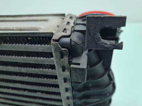 Intercooler Audi Q7 3.0 TDI 176KW) 239CV