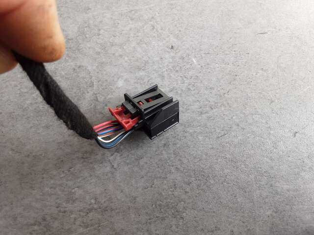 Foto 3ª: Retrovisor Derecho Volkswagen Golf 2.0 TDI 170CV [BMN] (2007)