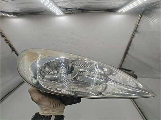 Faro Derecho Citroen Xsara 1.6 HDI SATISFACTION II [1.6 LTR. - 80 KW HDI CAT (9HY - DV6TED4)]