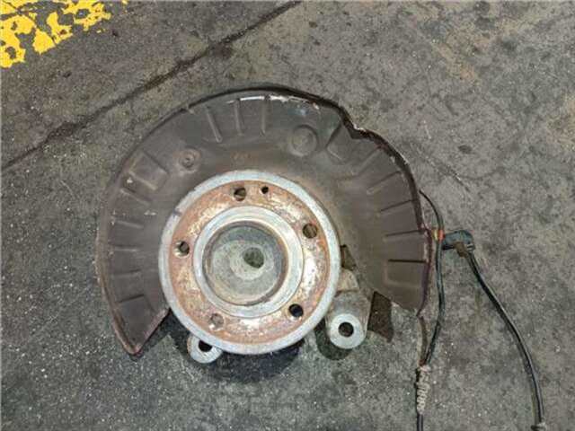 Mangueta Delantera Izquierda Mercedes Vito 109 CDI