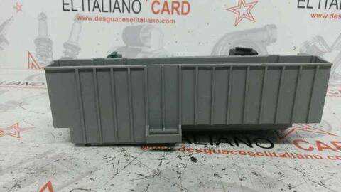 Foto 4ª: Caja Reles Fusibles Bmw Serie 1 114 118I BERLINA 129CV 95KW [N46B20] (2006)