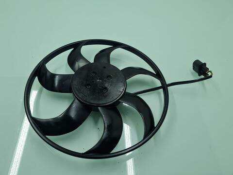 Foto 2ª: Electroventilador Volkswagen Golf SPORT 131CV 96KW [DPBA] (2020)