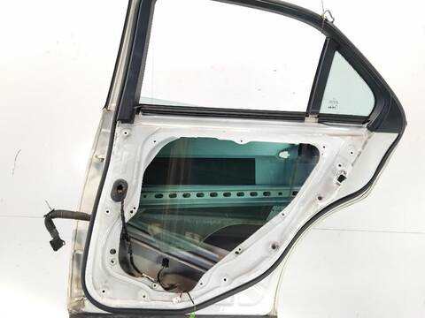 Foto 3ª: Puerta Trasera Derecha Mercedes Clase E 180 E 220 CDI - BLUETEC 212.001 212.002) [OM 651.924] (2009)