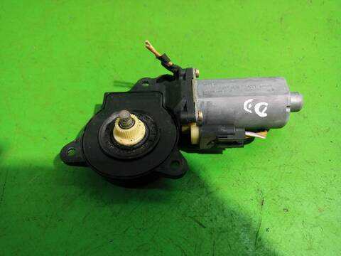 Foto 2ª: Elevalunas Eléctrico Delantero Izquierdo Ford Fiesta AMBIENTE 68CV [F6JA] (2001)