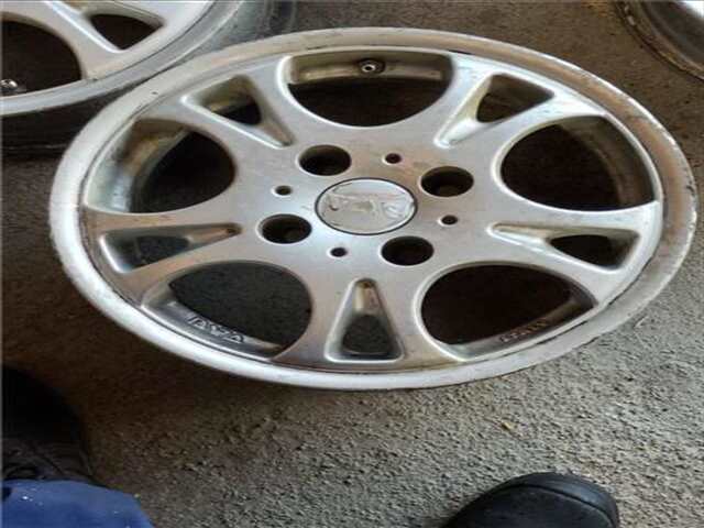 Foto 2ª: Juego LLantas Ford Fiesta 