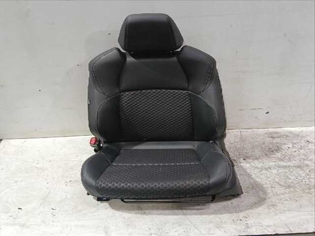 Asiento Delantero Izquierdo Toyota Yaris 1.5 HYBRID MXPH11) 92CV