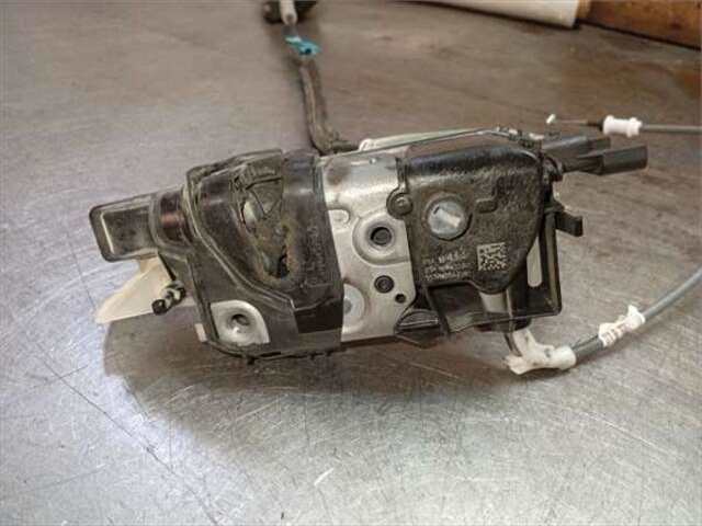 Foto 3ª: Cerradura Puerta Delantera Izquierda Toyota Proace 1.5 COMBI L1 GX [1.5 LTR. - 96 KW D-4D]