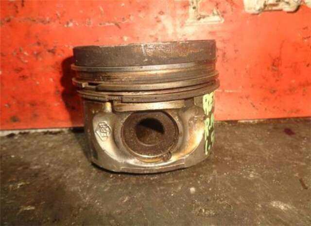Foto 3ª: Despiece Motor Renault Megane 1.9 CONFORT DYNAMIQUE [1.9 LTR. - 81 KW DCI DIESEL FAP CAT] II CLASSIC BERLINA (2003-_)