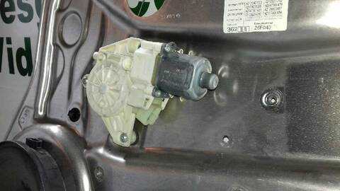 Foto 2ª: Elevalunas Manual Trasero Derecho Mercedes Clase E 180 2.1 CDI CAT 170CV 125KW [651924] (2009)