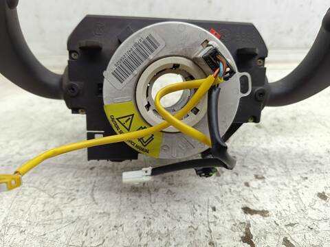 Foto 2ª: Mando Luces Lancia Musa 1.9 JTD CAT 101CV 74KW [188B2000] (2004)